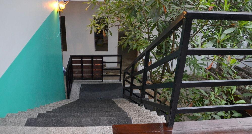 Wandee Bed & Breakfast Кхаулак Экстерьер фото