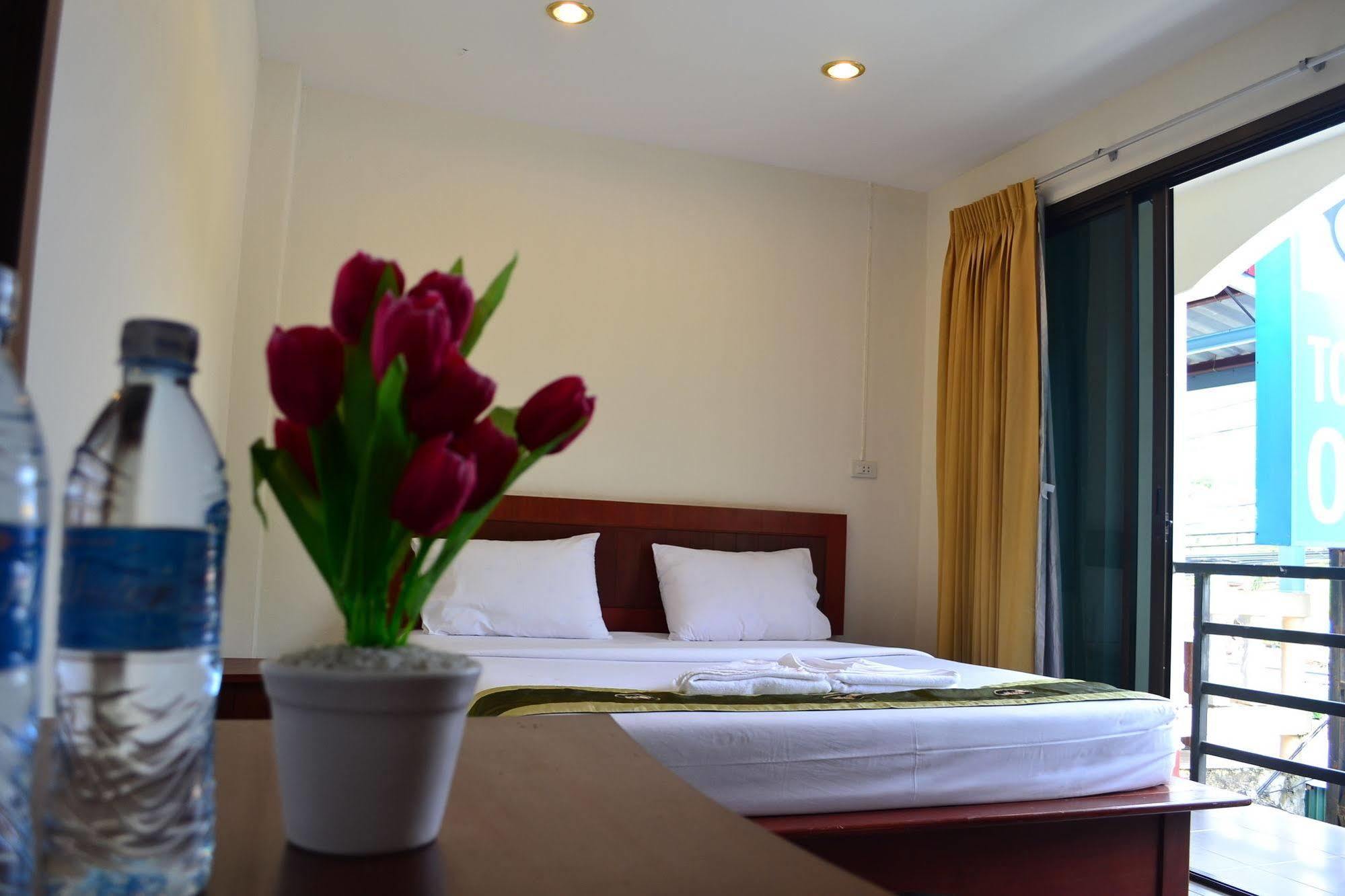 Wandee Bed & Breakfast Кхаулак Экстерьер фото